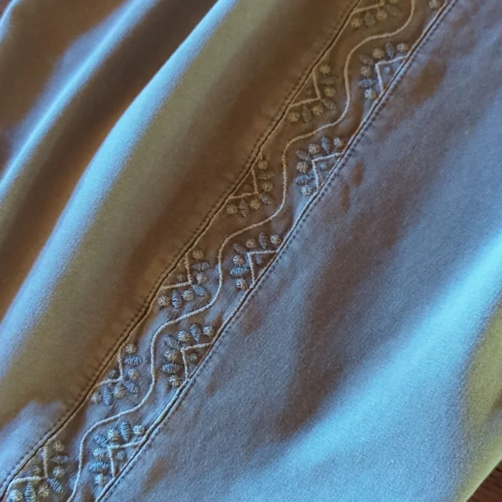 J. Jill Cozy Pants! Well Loved. Organic Stitched Side Seams. Sz M. - Picture 7 of 13